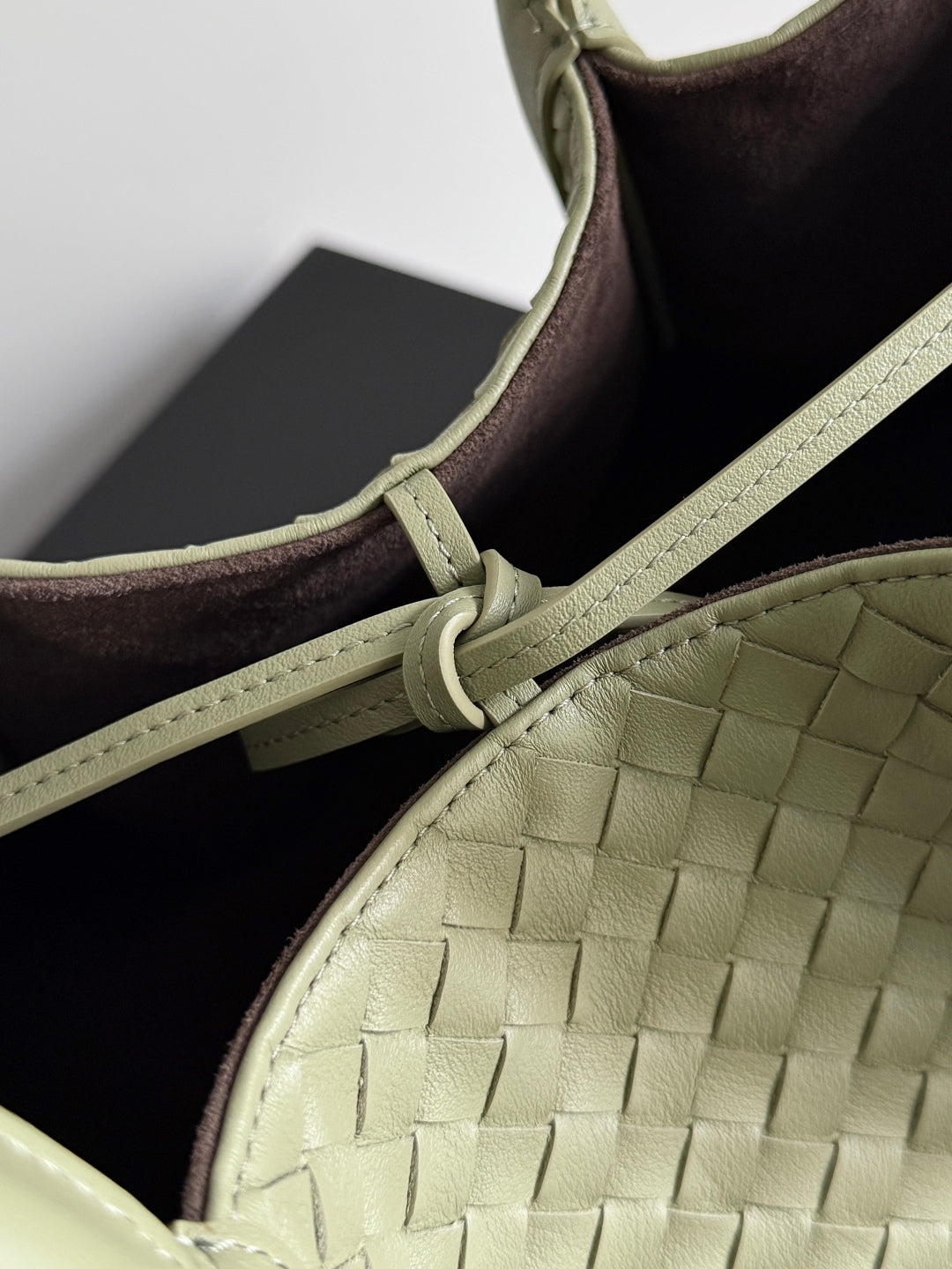 PINACOTECA REVERSIBLE TOTE BAG 43 IN MATCHA LAMBSKIN AND BROWN SUEDE