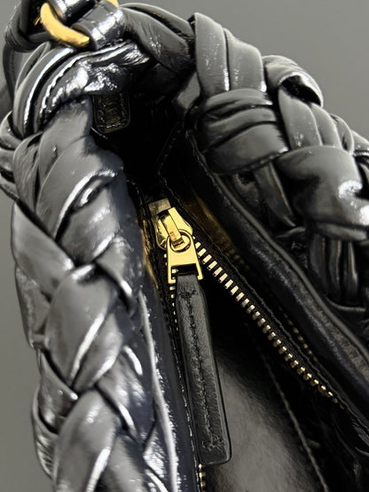 KELIMERO CHA-CHA CLUTCH 28.5 IN BLACK LAMBSKIN