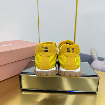 BALLERINAS SHOES IN YELLOW TYRE TECHNICAL FABRIC AND SUEDE