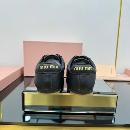 PLUME NAPPA SNEAKERS IN BLACK CALFSKIN