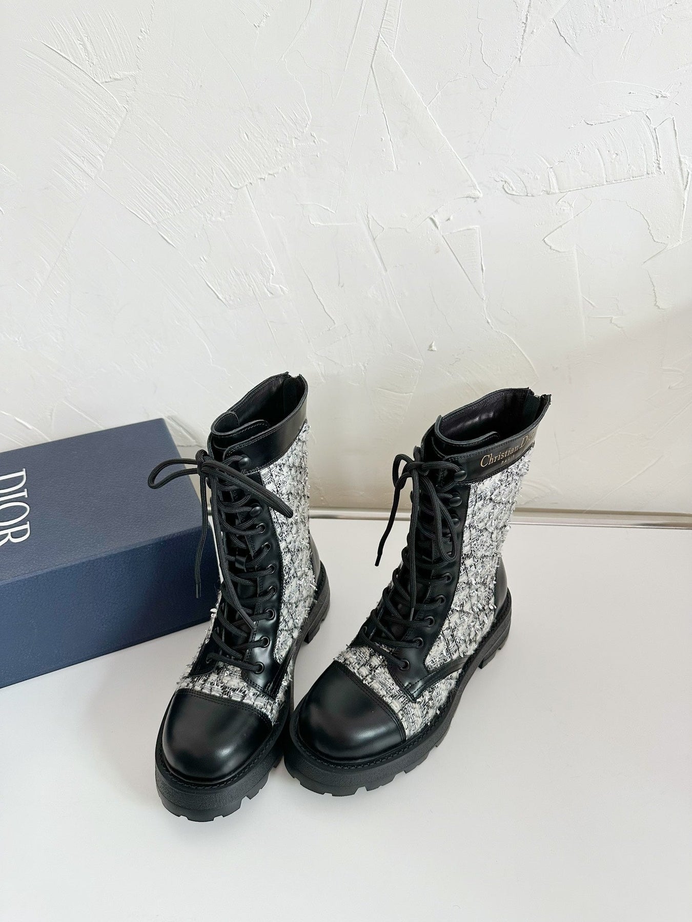 D-UNIT ANKLE BOOT BLACK CALFSKIN WITH WHITE AND BLACK CANNAGE TWEED