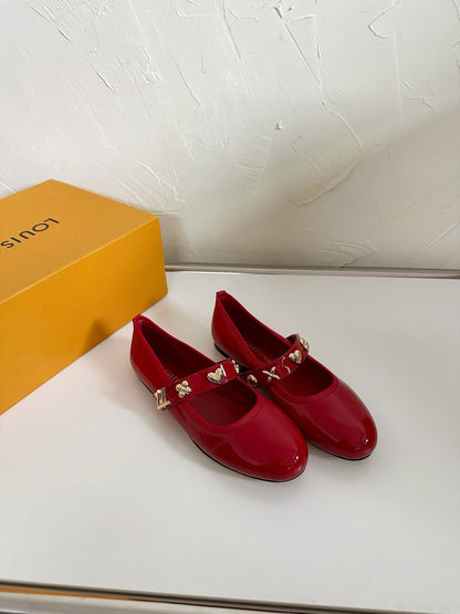 ROMY FLAT BALLERINA IN RUBY RED PATENT CALFSKIN