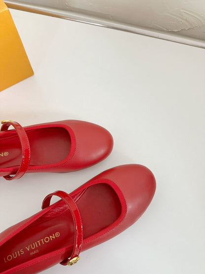 ROMY FLAT BALLERINA IN RUBY RED CALFSKIN