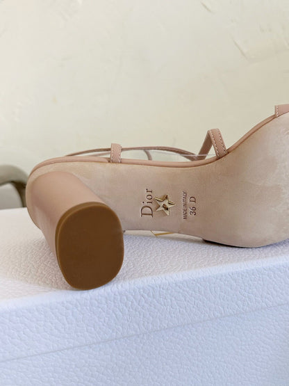 MEDIUM SQUARE HEEL SANDAL IN BLUSH PINK LAMBSKIN