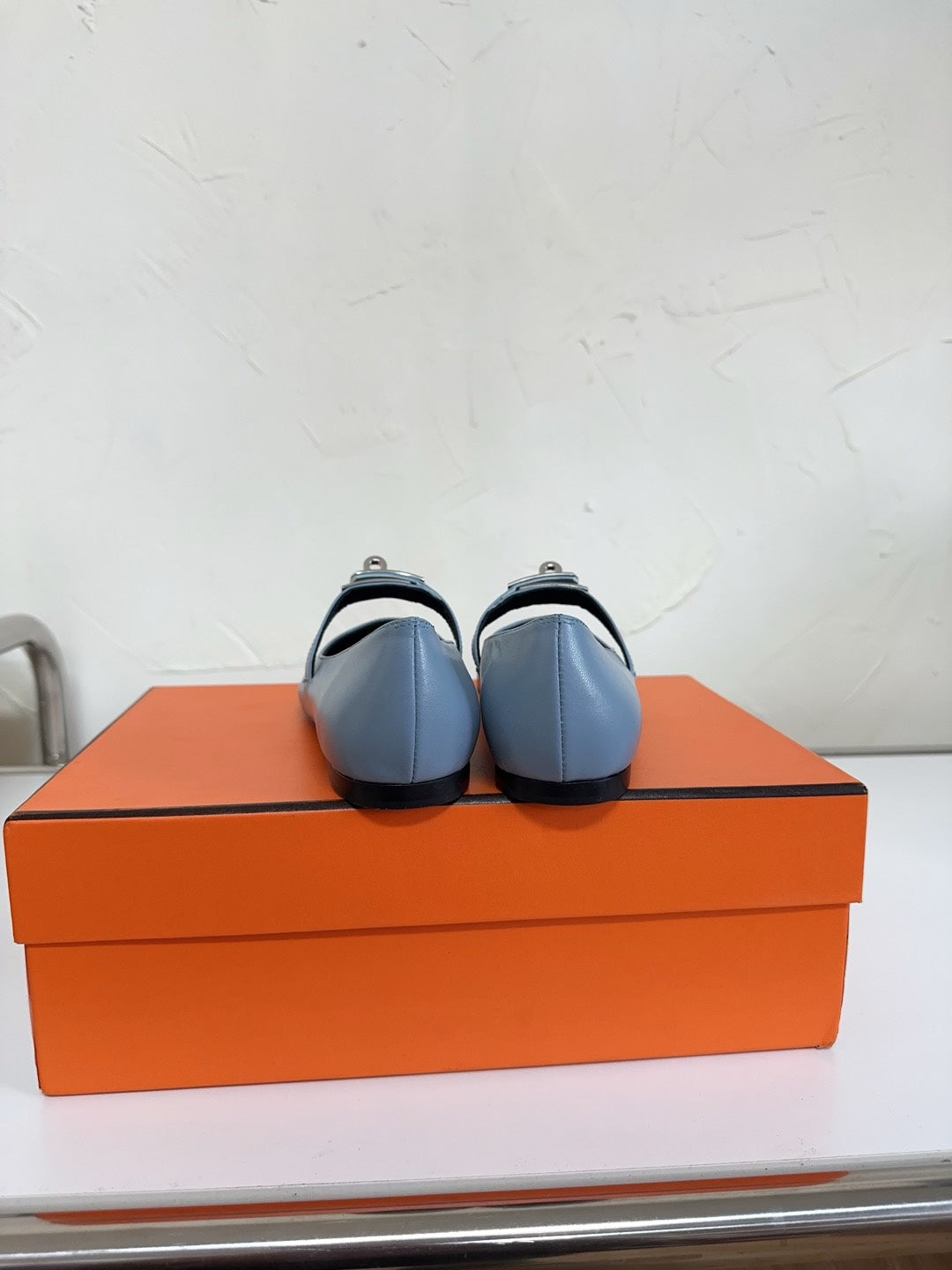 KIARA FLAT PUMP IN CERULEAN BLUE CALFSKIN