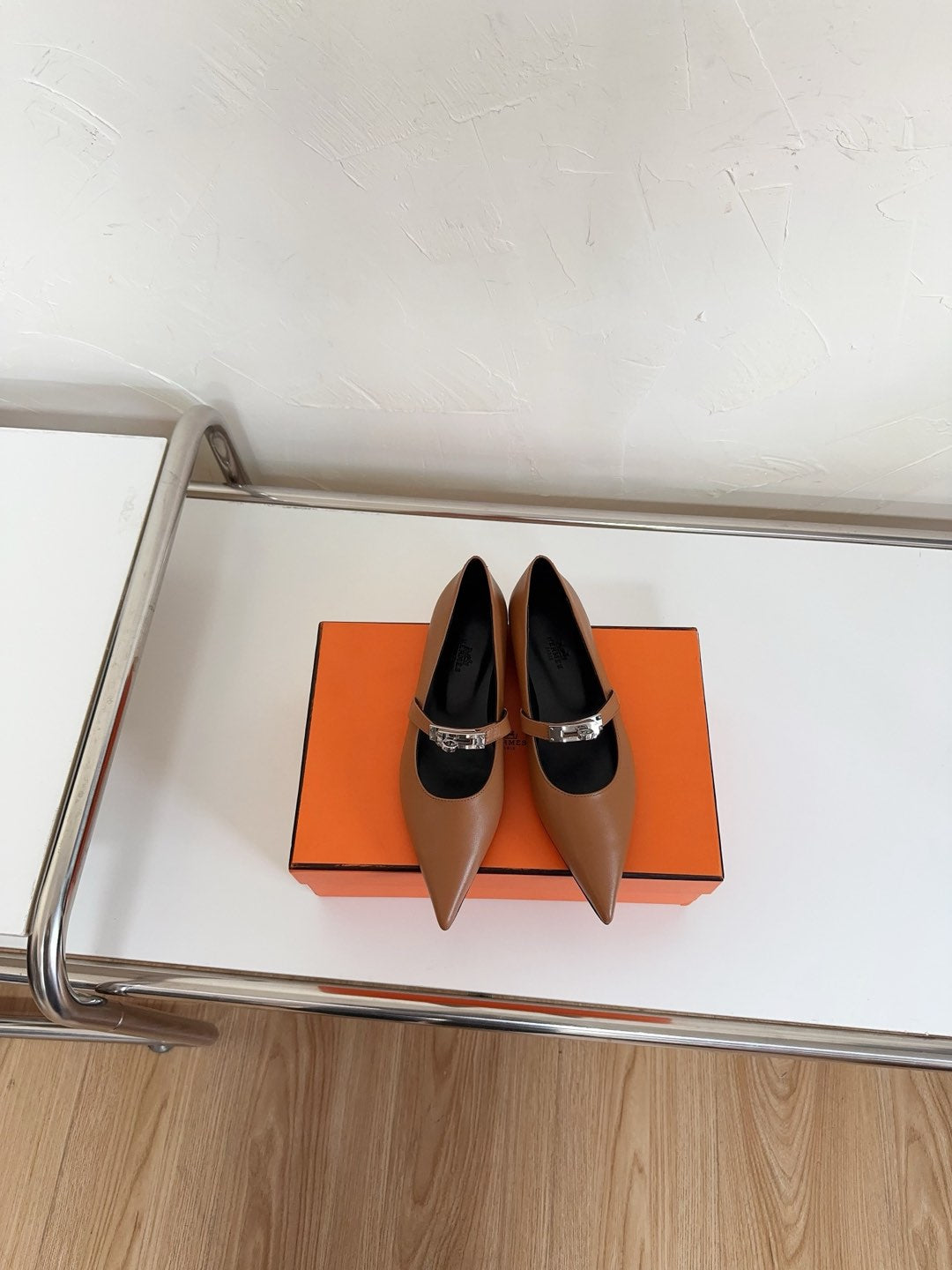 KIARA FLAT PUMP IN SEPIA BROWN CALFSKIN