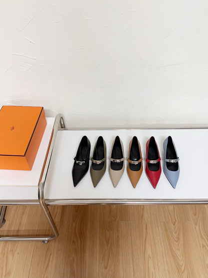 KIARA FLAT PUMP IN ARMY GREEN CALFSKIN