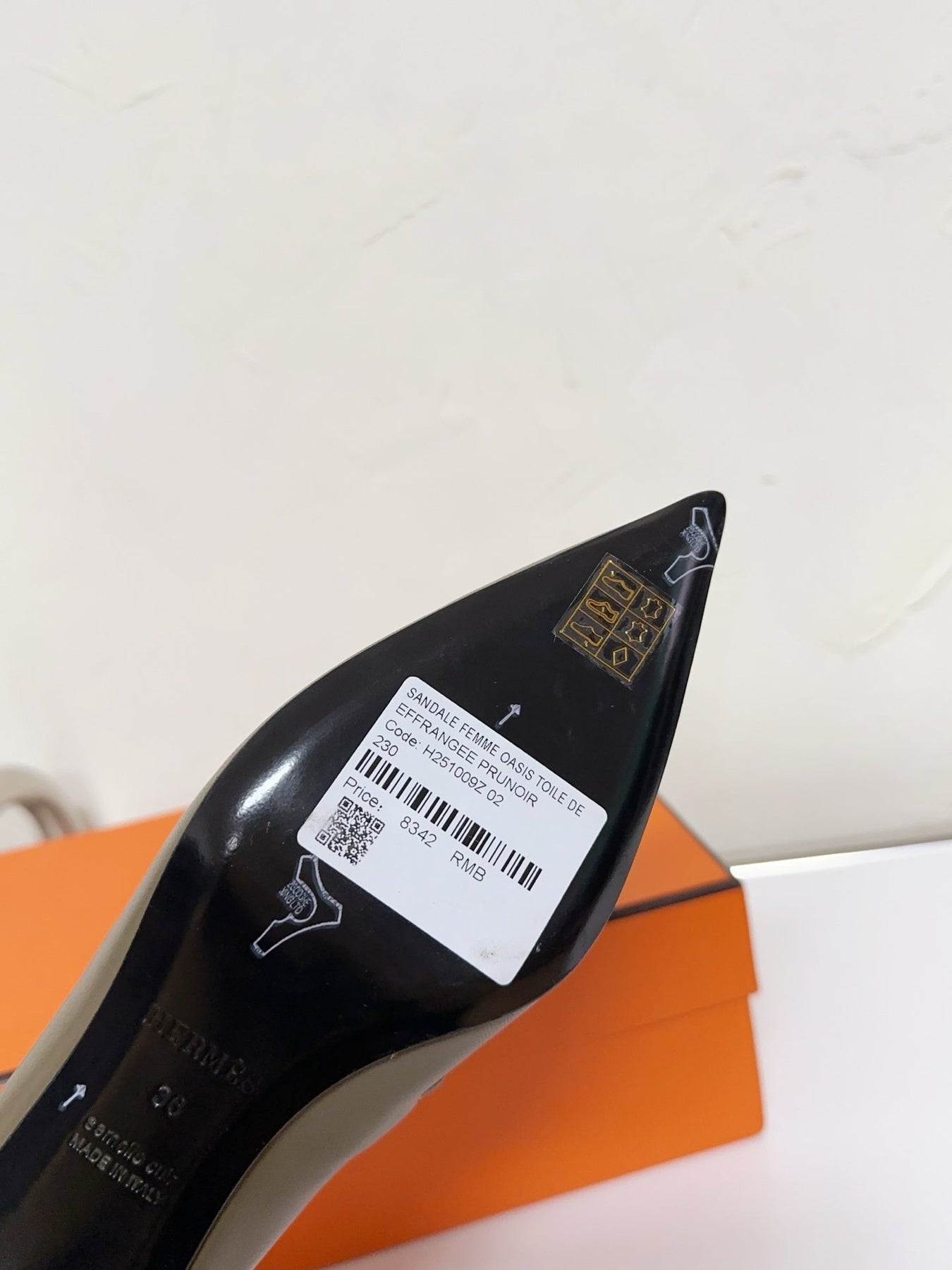 KIARA FLAT PUMP IN ARMY GREEN CALFSKIN