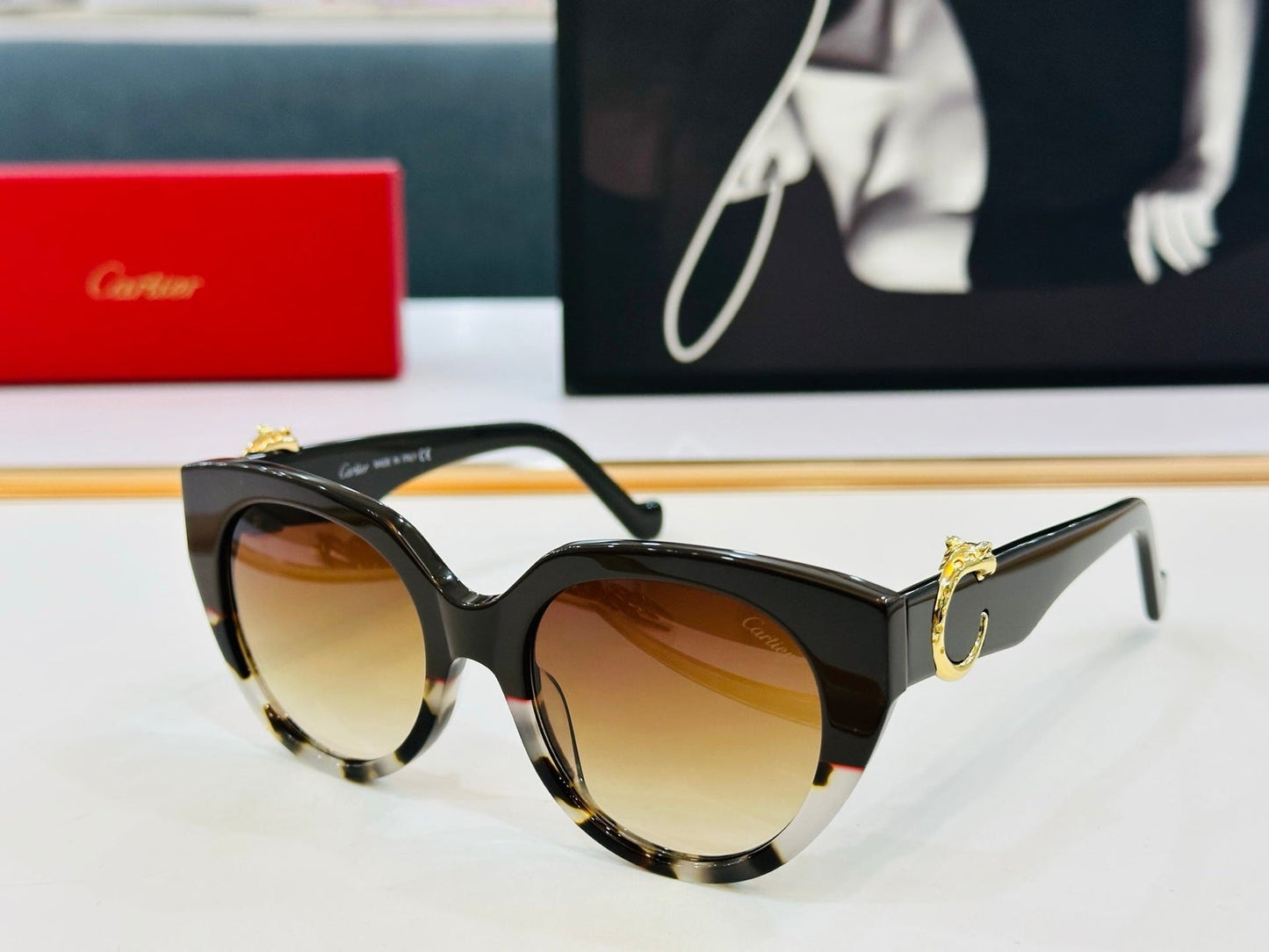 PANTHÈRE ROUND FRAME SUNGLASSES 578201 IN ACETATE
