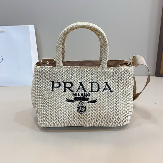 BLACK EMBROIDED LOGO TOTE BAG 29 IN BEIGE WOVEN RAFFIA