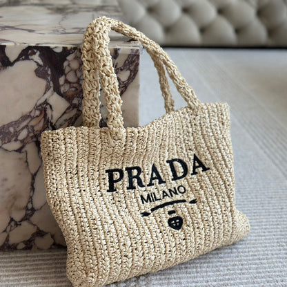 BLACK EMBROIDED LOGO TOTE BAG 30 IN BEIGE WOVEN RAFFIA