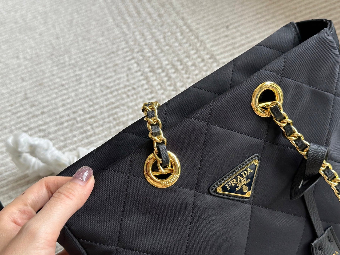 QUILTED HOBO SHOULDER BAG 28 IN BLACK RE-NYLON FABRIC GOLD CHAIN