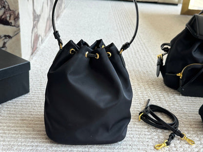 DRAWSTRING HOBO BAG 21 IN BLACK RE-NYLON AND CALFSKIN HANDLE