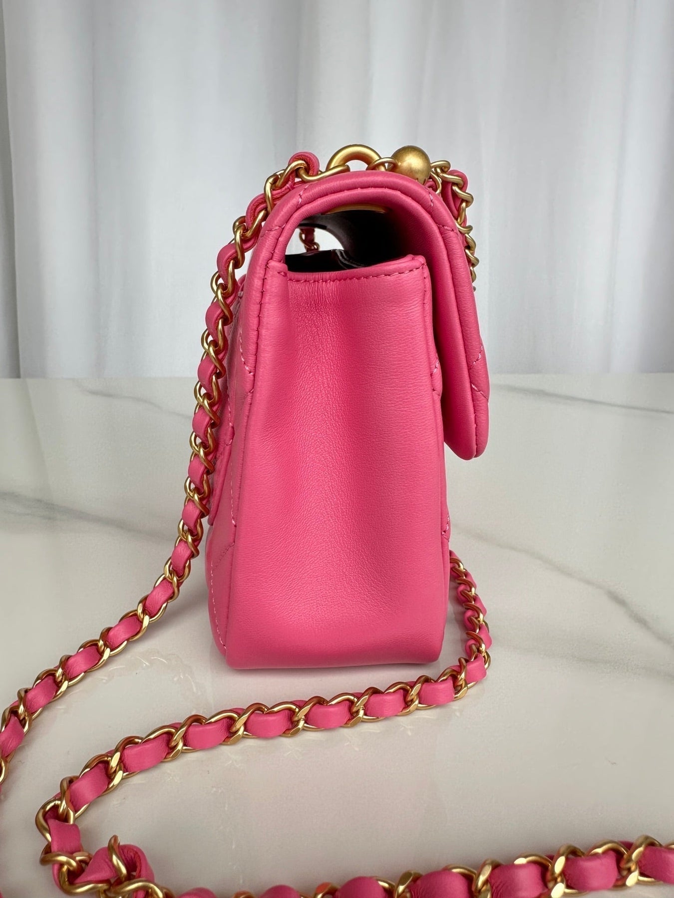CC SMALL 20 FLAP BAG IN DEEP PINK CALFSKIN