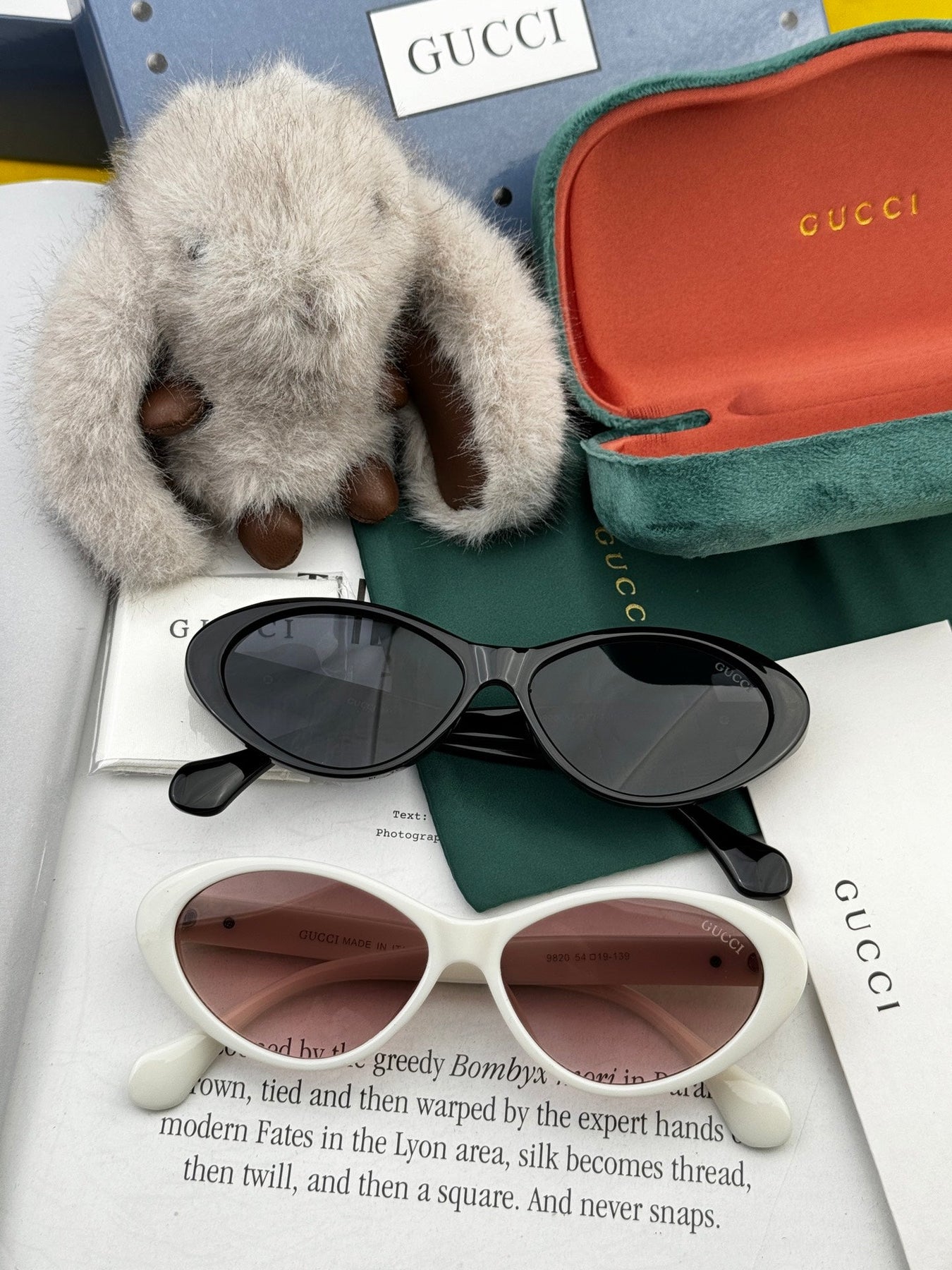 OVAL FRAME SUNGLASSES G0982 IN ACETATE