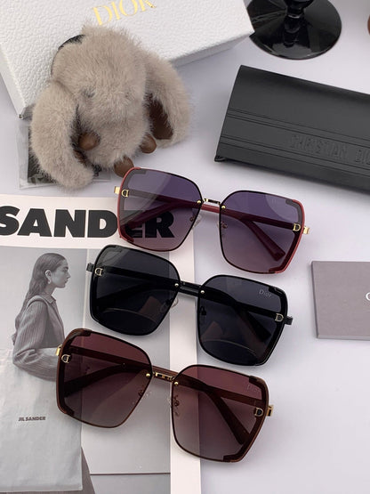 MONTAIGNE SUNGLASS CD9357 IN ACETATE