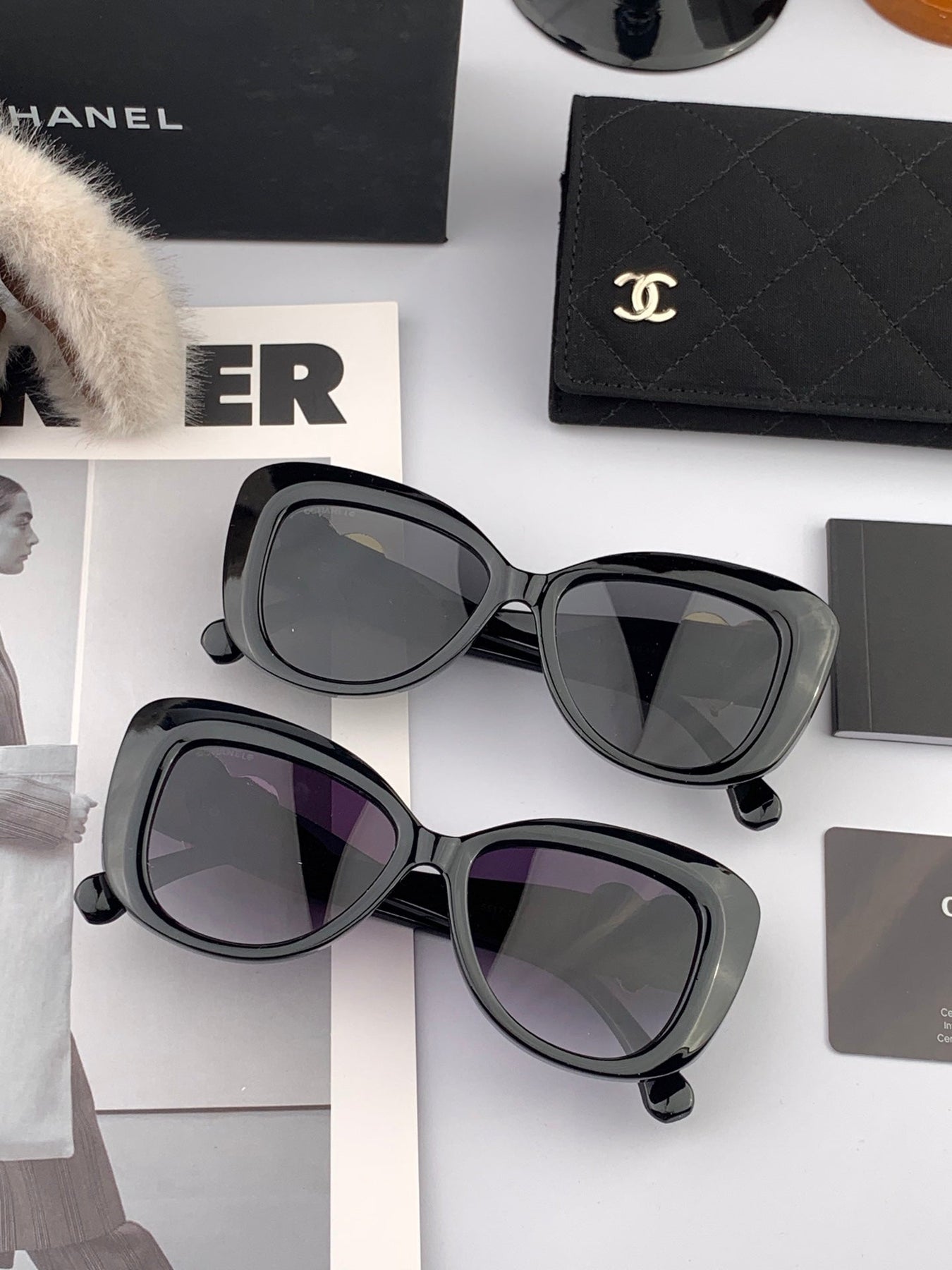 BUTTERFLY SUNGLASSES CH8551 IN ACETATE