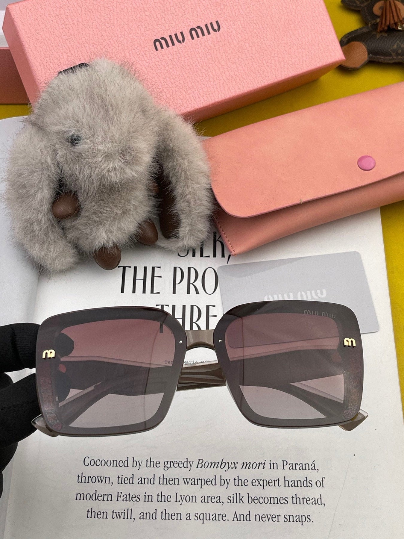 RUNWAY SQUARE SUNGLASSES M5550 IN ACETATE