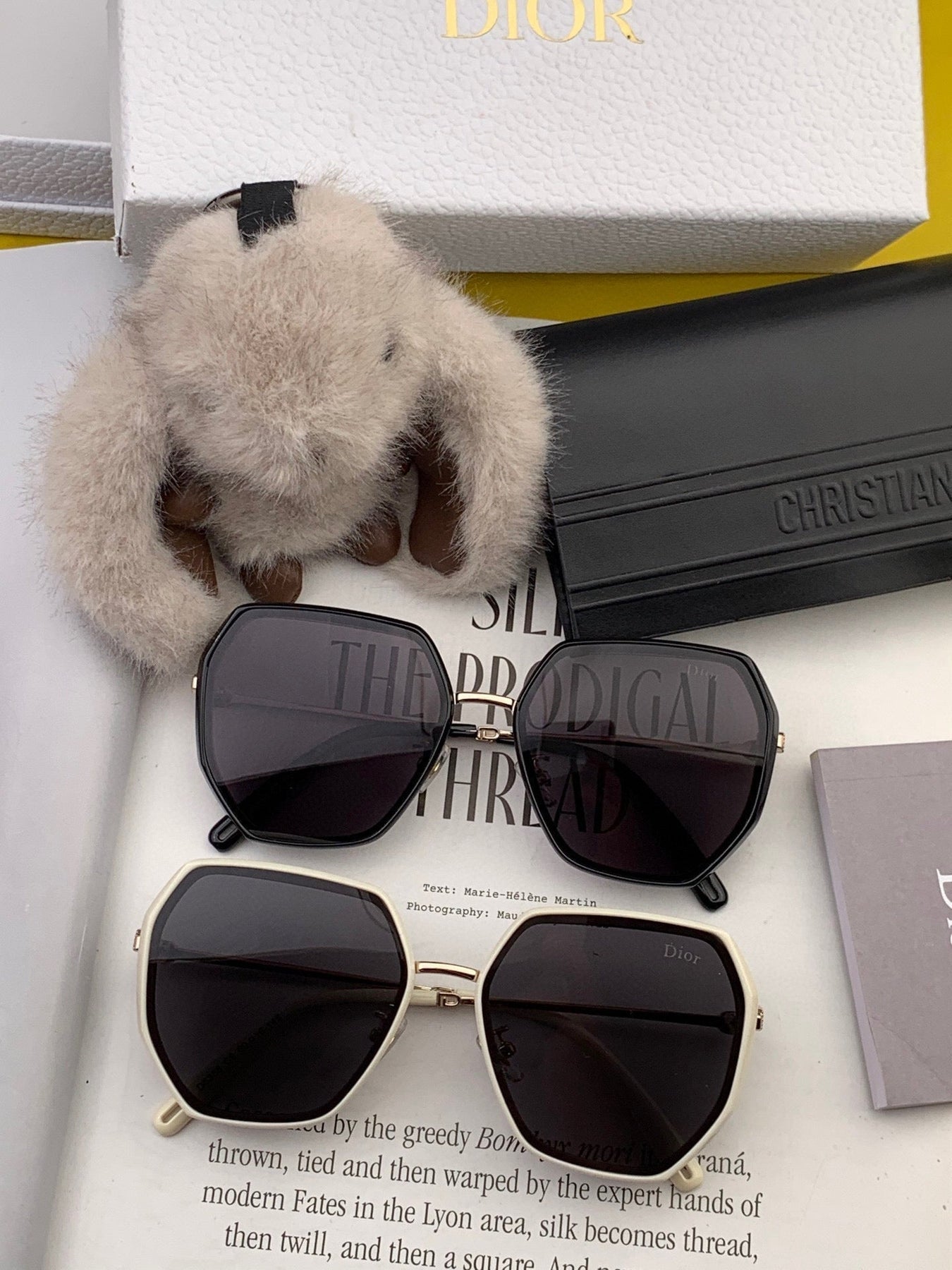 MONTAIGNE SUNGLASS CD8635 IN METAL