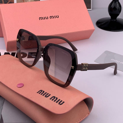 RUNWAY SQUARE SUNGLASSES M4304 IN ACETATE