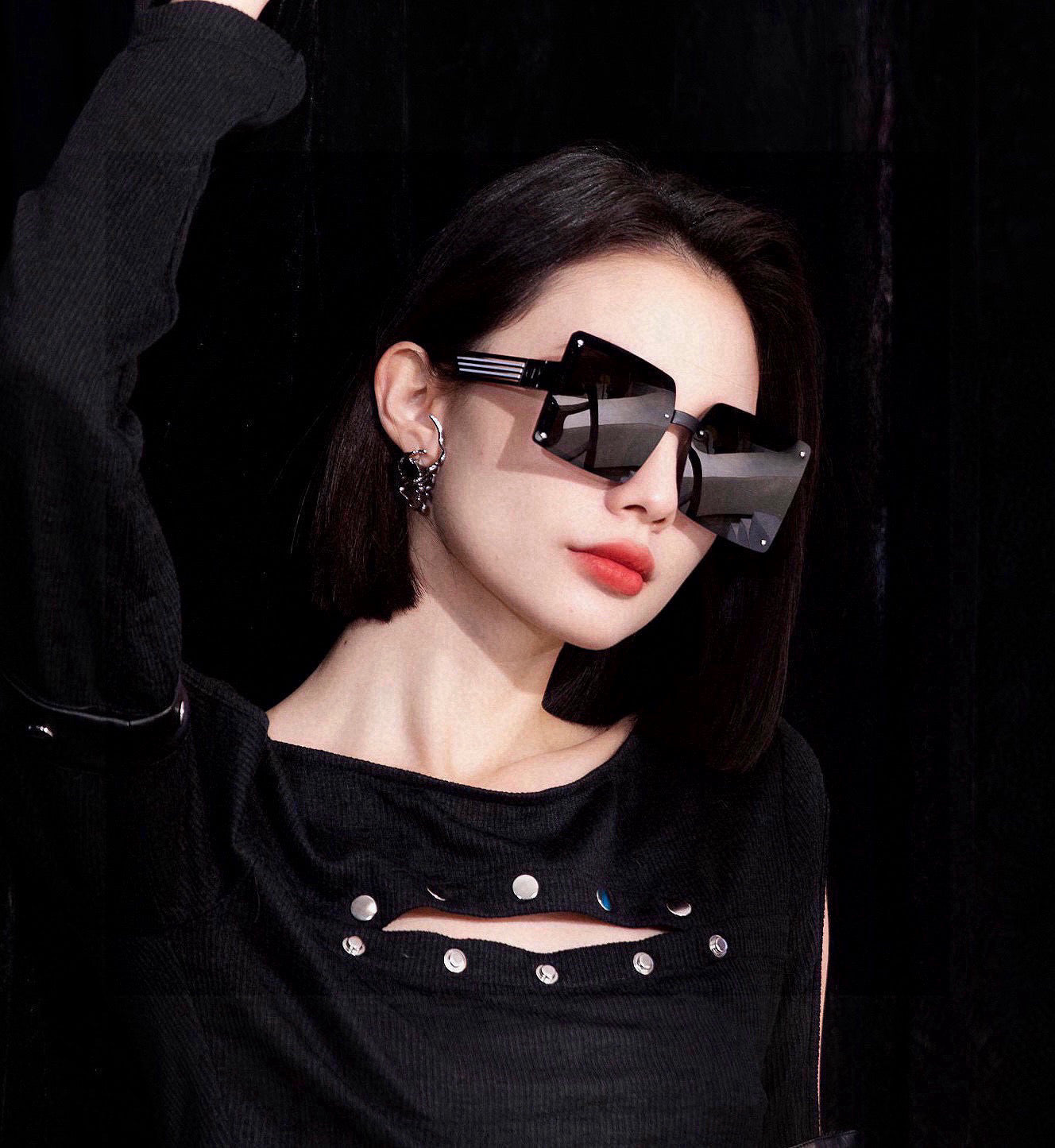 MONTAIGNE SUNGLASS D1297 IN ACETATE