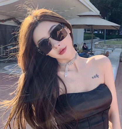 MONTAIGNE SUNGLASS CD4579 IN ACETATE