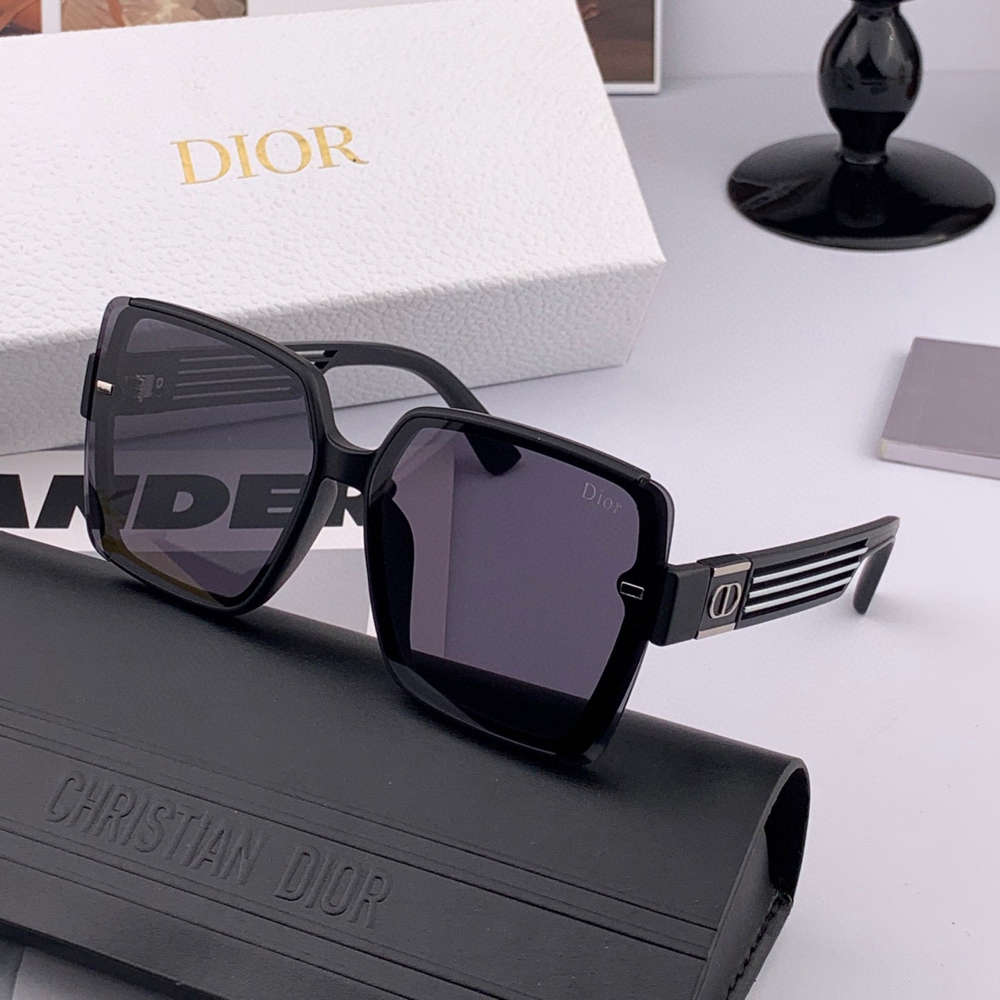 MONTAIGNE SUNGLASS CD7780 IN ACETATE