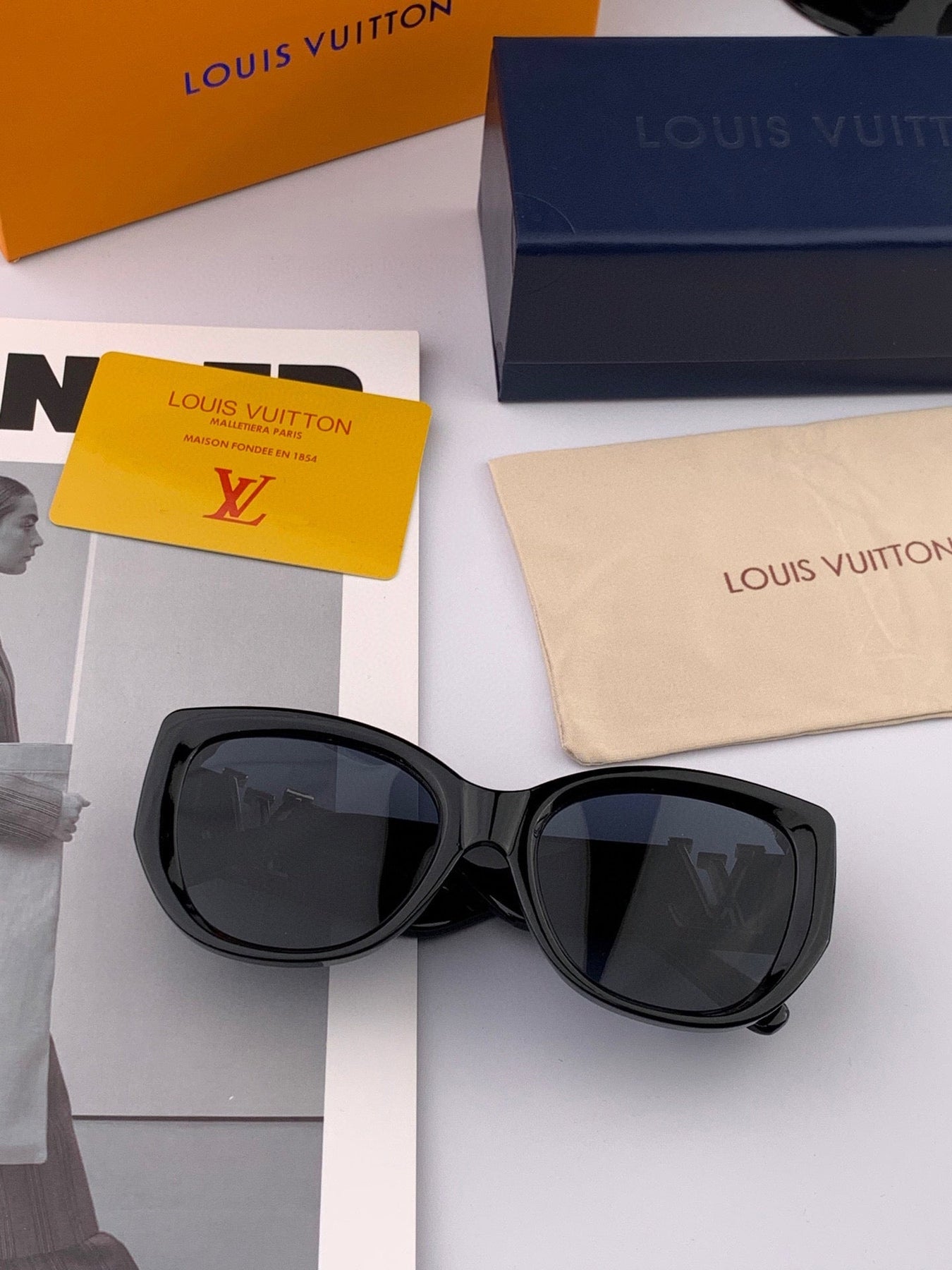 CAT EYE SUNGLASSES 2614 IN ACETATE