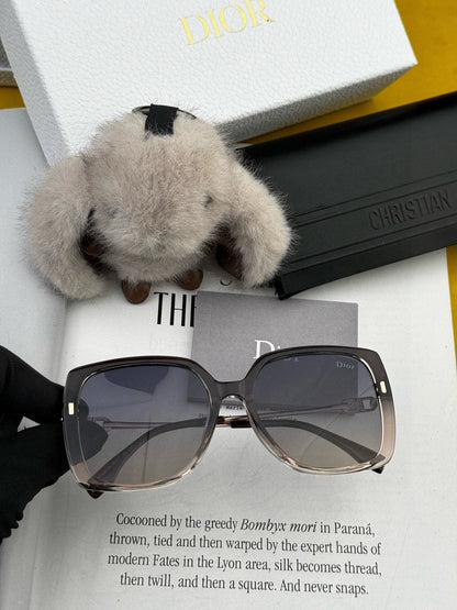 MONTAIGNE SUNGLASS CD9750 IN ACETATE