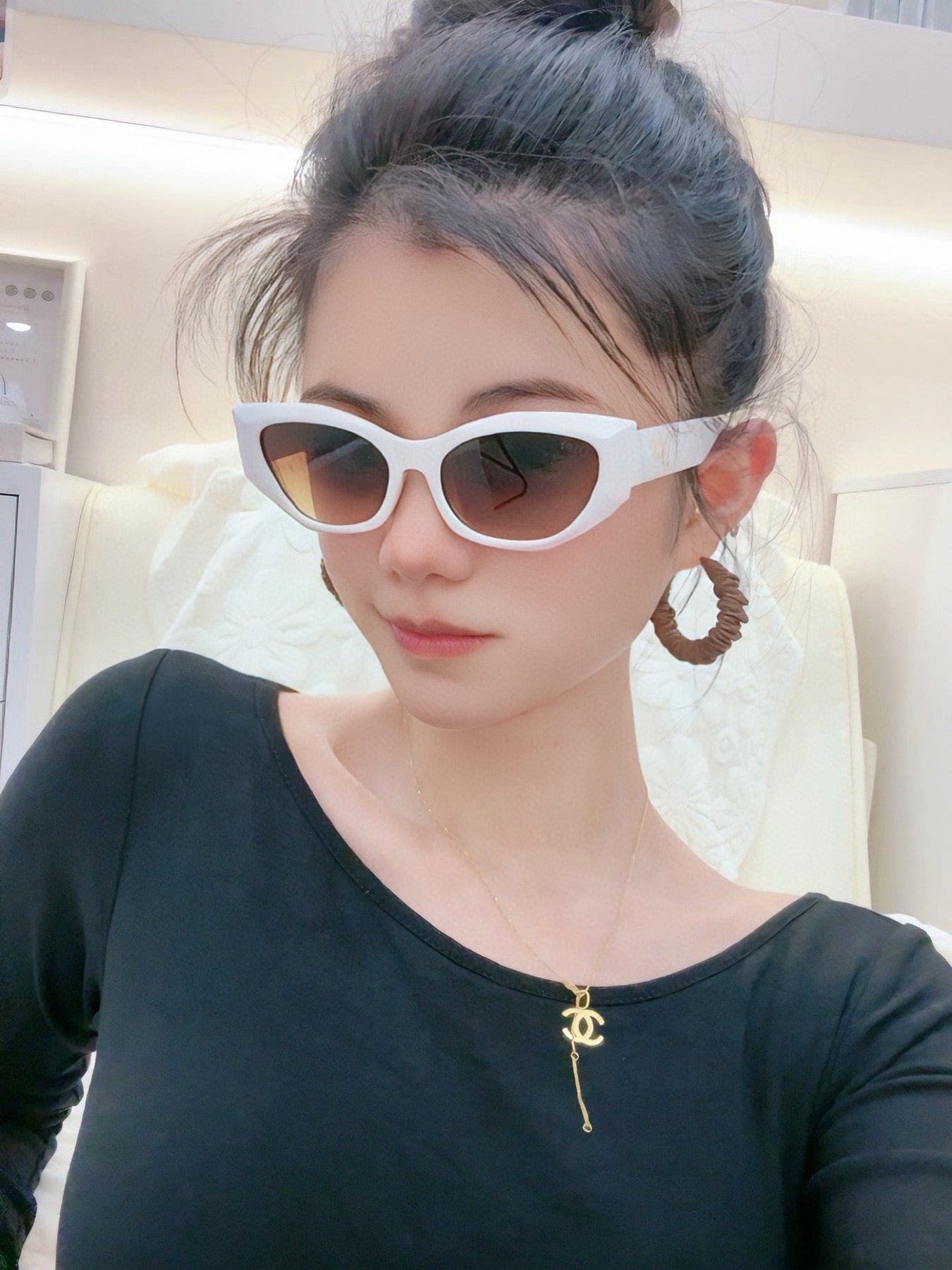 MONTAIGNE SUNGLASS D8620 IN WHITE ACETATE BROWN LENSES