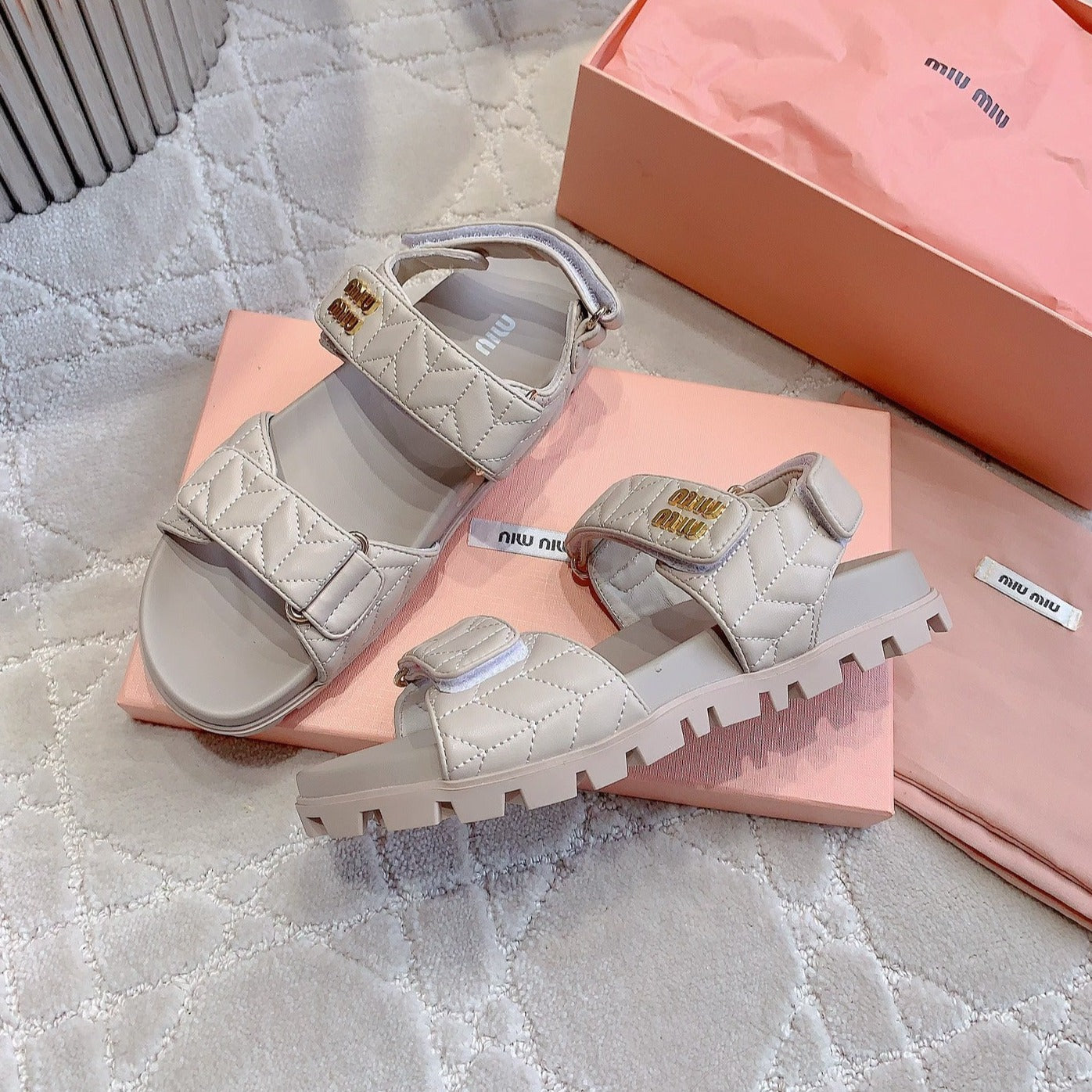 Sandals Beige Sheepskin With Horizontal Straps