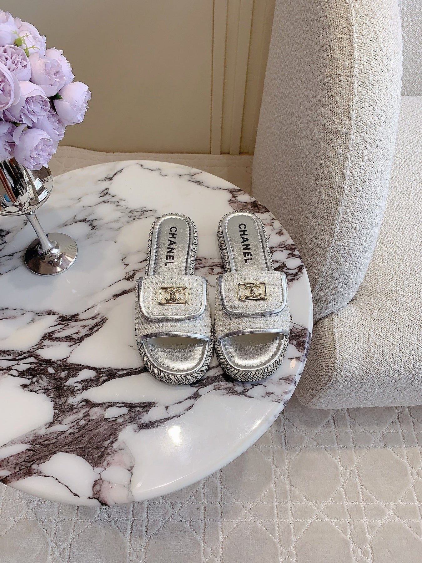 PLATFORM SLIPPERS IN SILVER WOOL AND LAMBSKIN