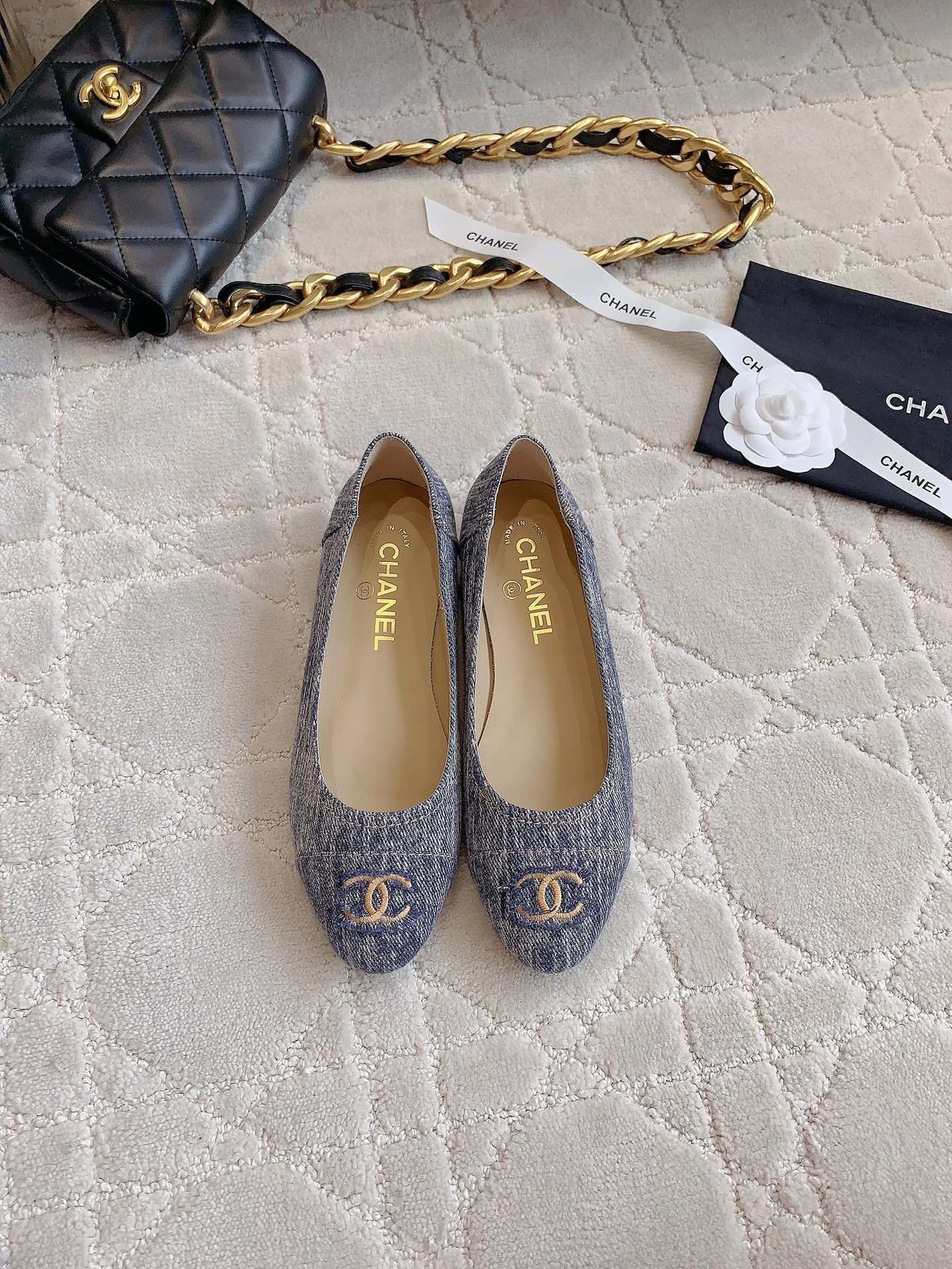 BALLET FLATS IN PIGEON BLUE DENIM