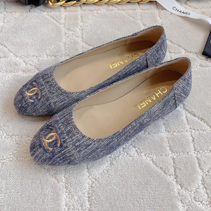 BALLET FLATS IN PIGEON BLUE DENIM