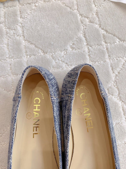 BALLET FLATS IN PIGEON BLUE DENIM