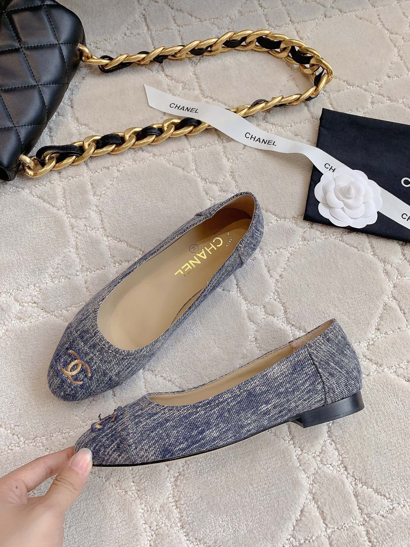 BALLET FLATS IN PIGEON BLUE DENIM