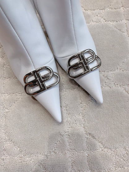POINTED-TOE HIGH HEEL BOOTS IN WHITE SMOOTH LAMBSKIN