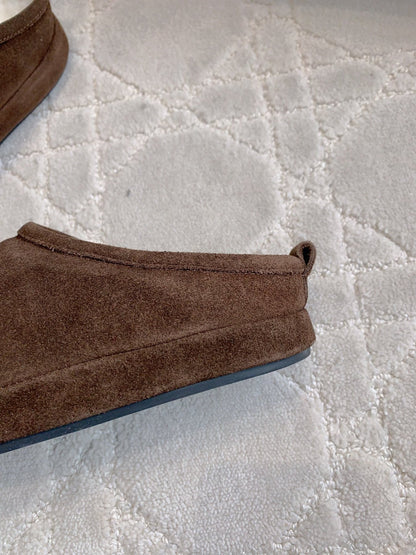 ALASKA SLIPPER IN CHOCOLATE SUEDE