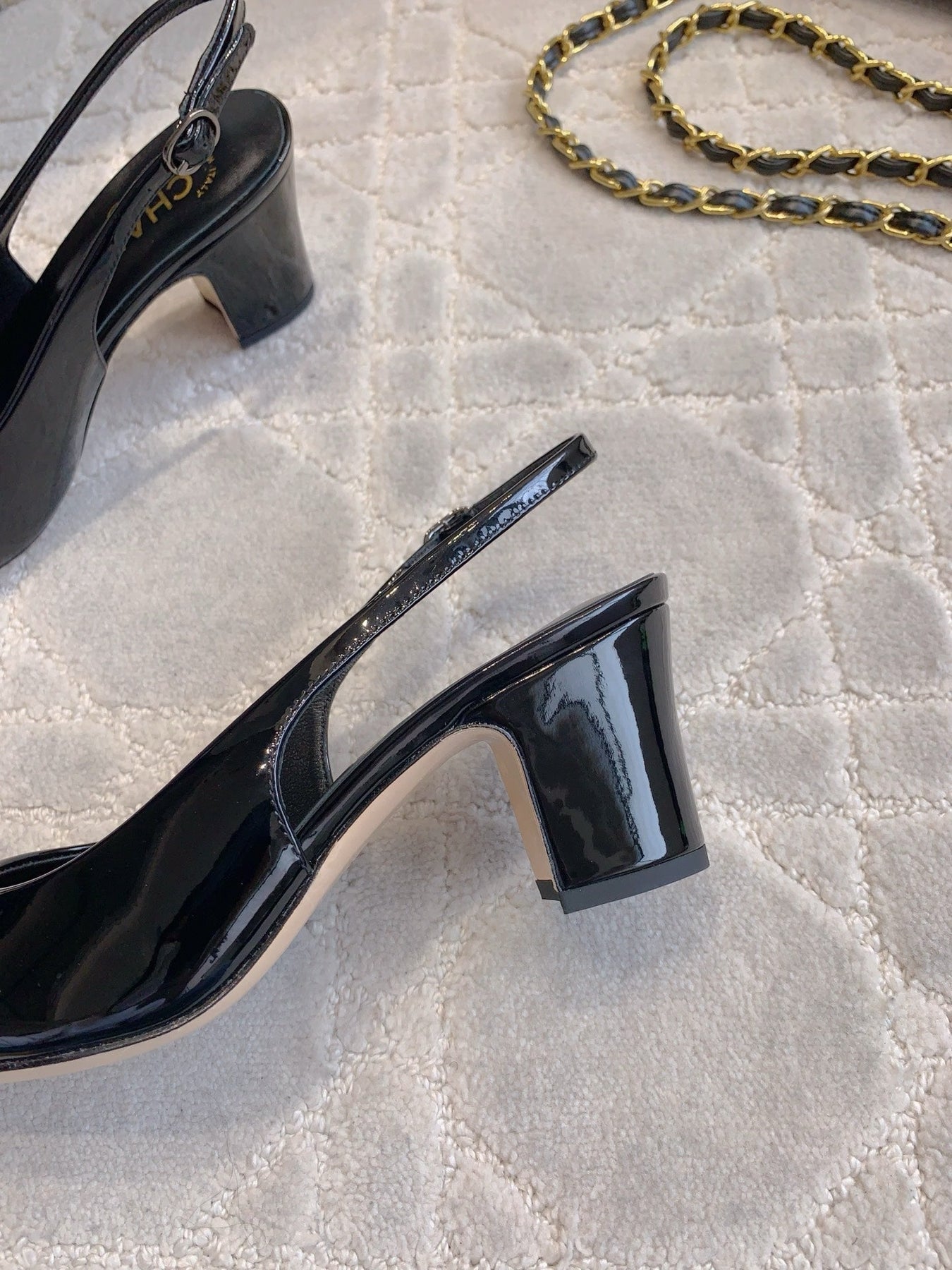 HIGH SLINGBACKS 65 MM IN BLACK PATENT CALFSKIN