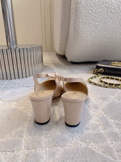 HIGH SLINGBACKS 65 MM IN BEIGE CREAM PATENT CALFSKIN