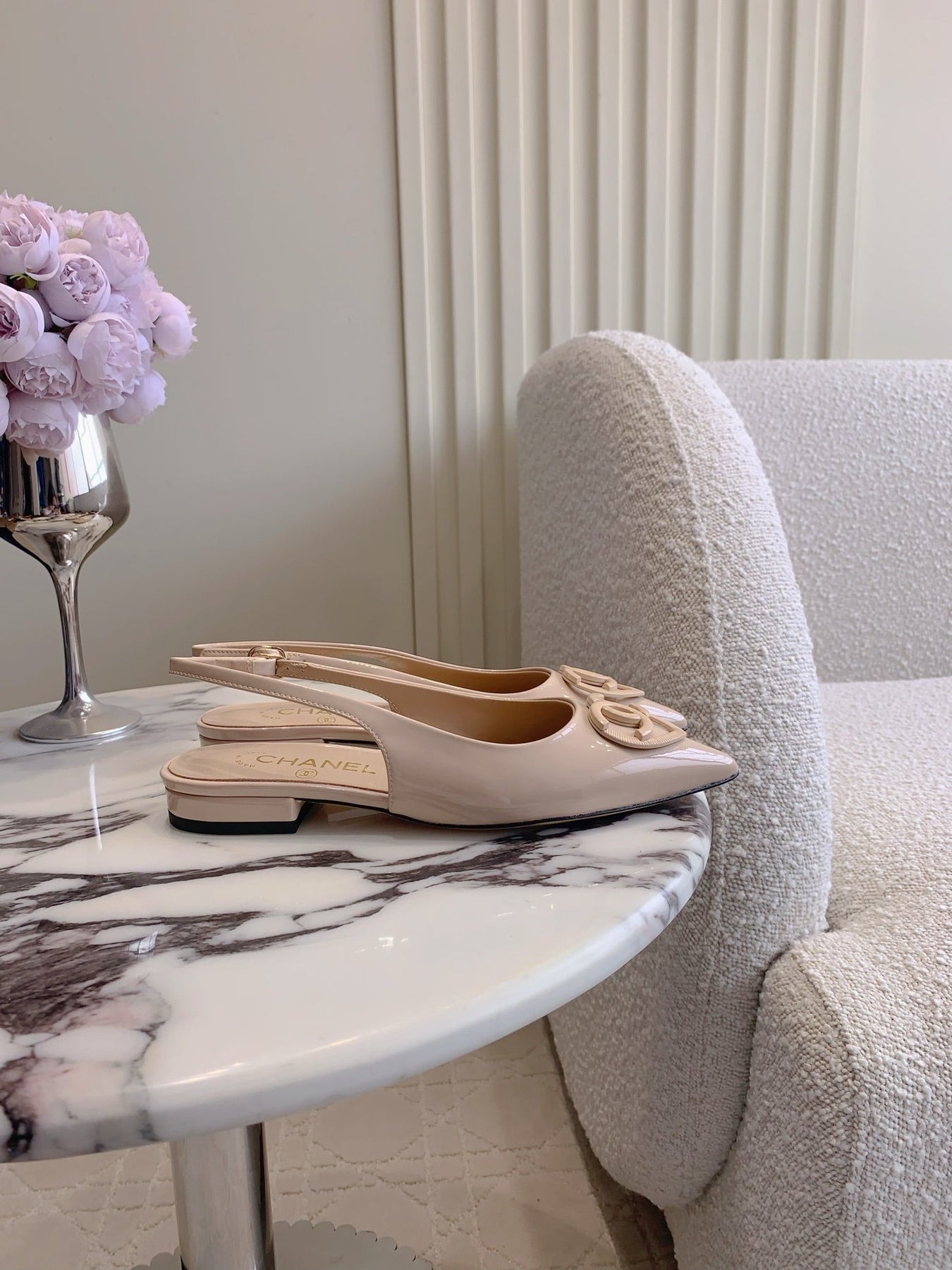 FLAT SLINGBACKS 2 CM IN BEIGE CREAM PATENT CALFSKIN