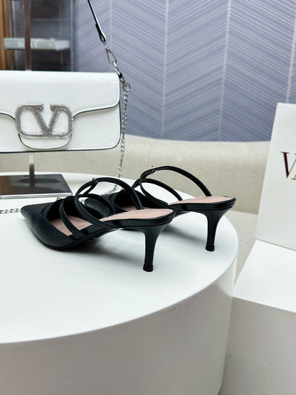 ROCKSTUD WISPY BLACK CALFSKIN MULE 60MM