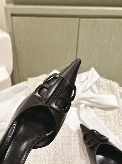 POINTED BB BLACK BUCKLE KITTEN HEEL PUMPS IN BLACK SMOOTH LAMBSKIN