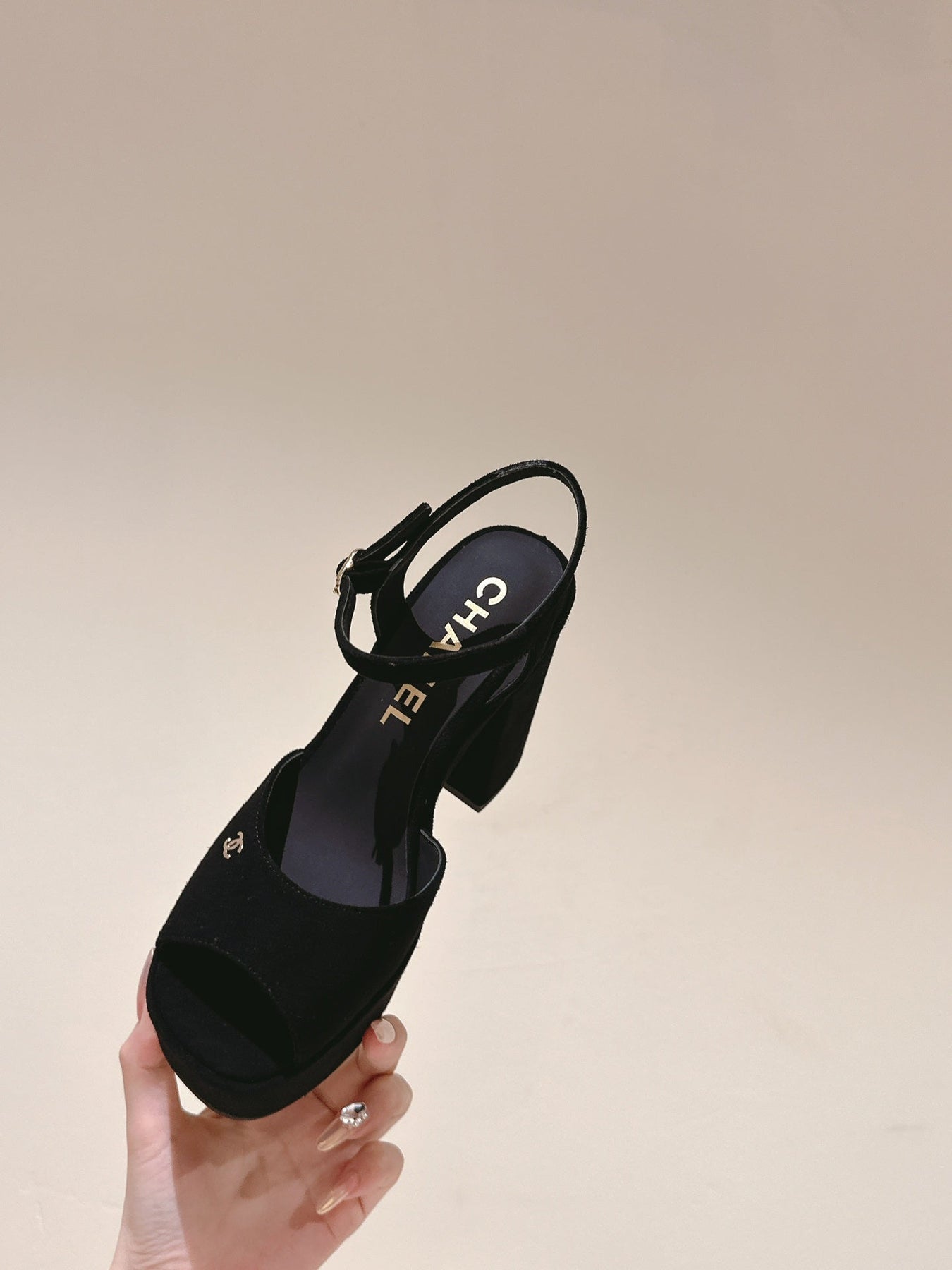 CC HIGH SANDAL BLACK SUEDE CALFSKIN