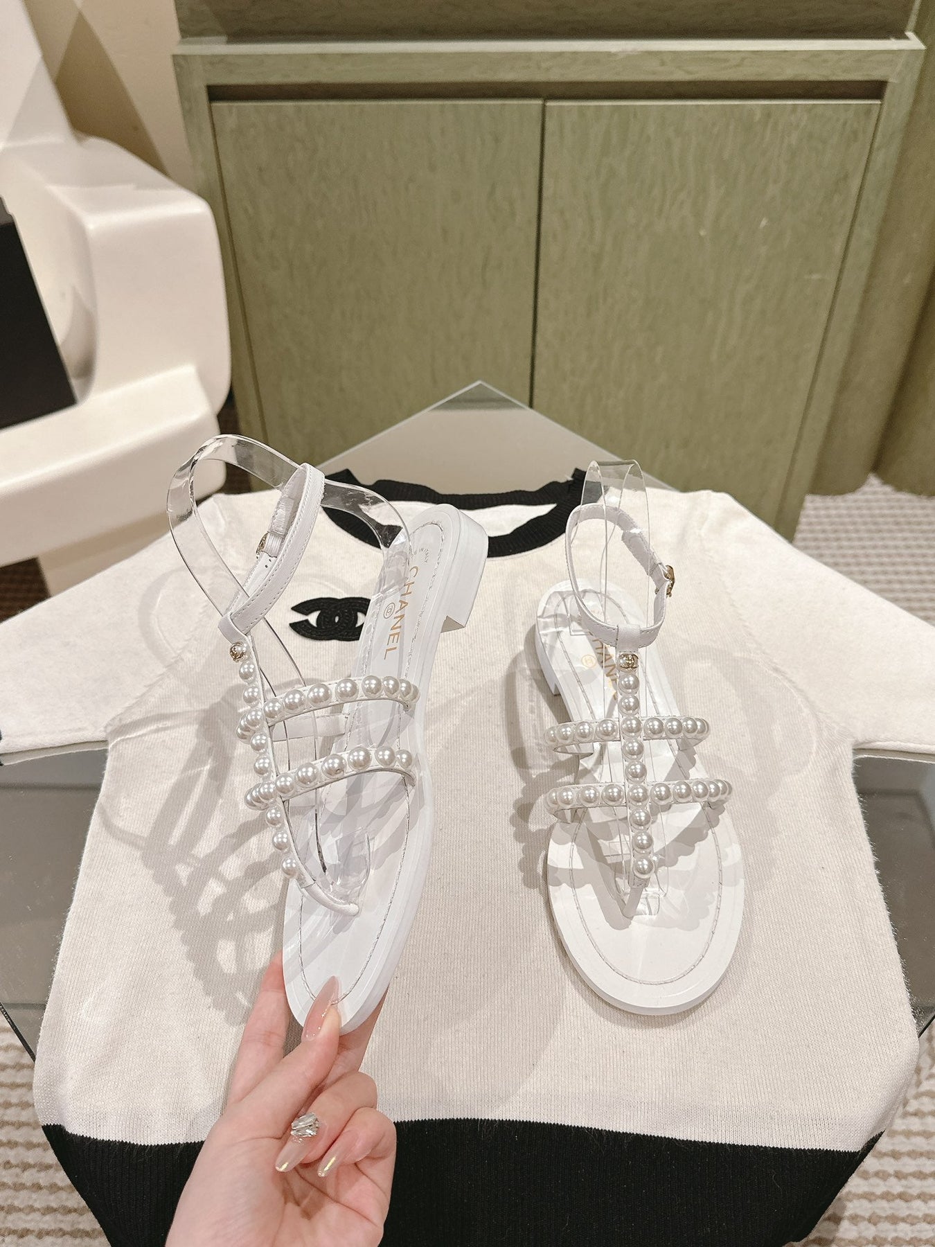 CC SANDALS PEARL ROMAN IN WHITE LAMBSKIN