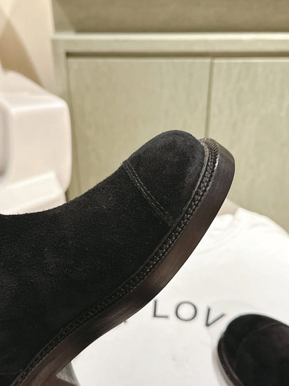 CC SHORT BOOTS BLACK SUEDE CALFSKIN