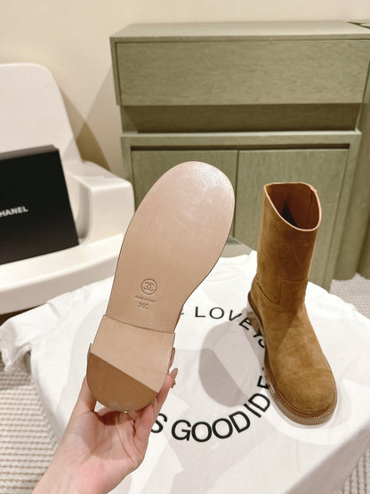 CC SHORT BOOTS PEANUT BROWN SUEDE CALFSKIN