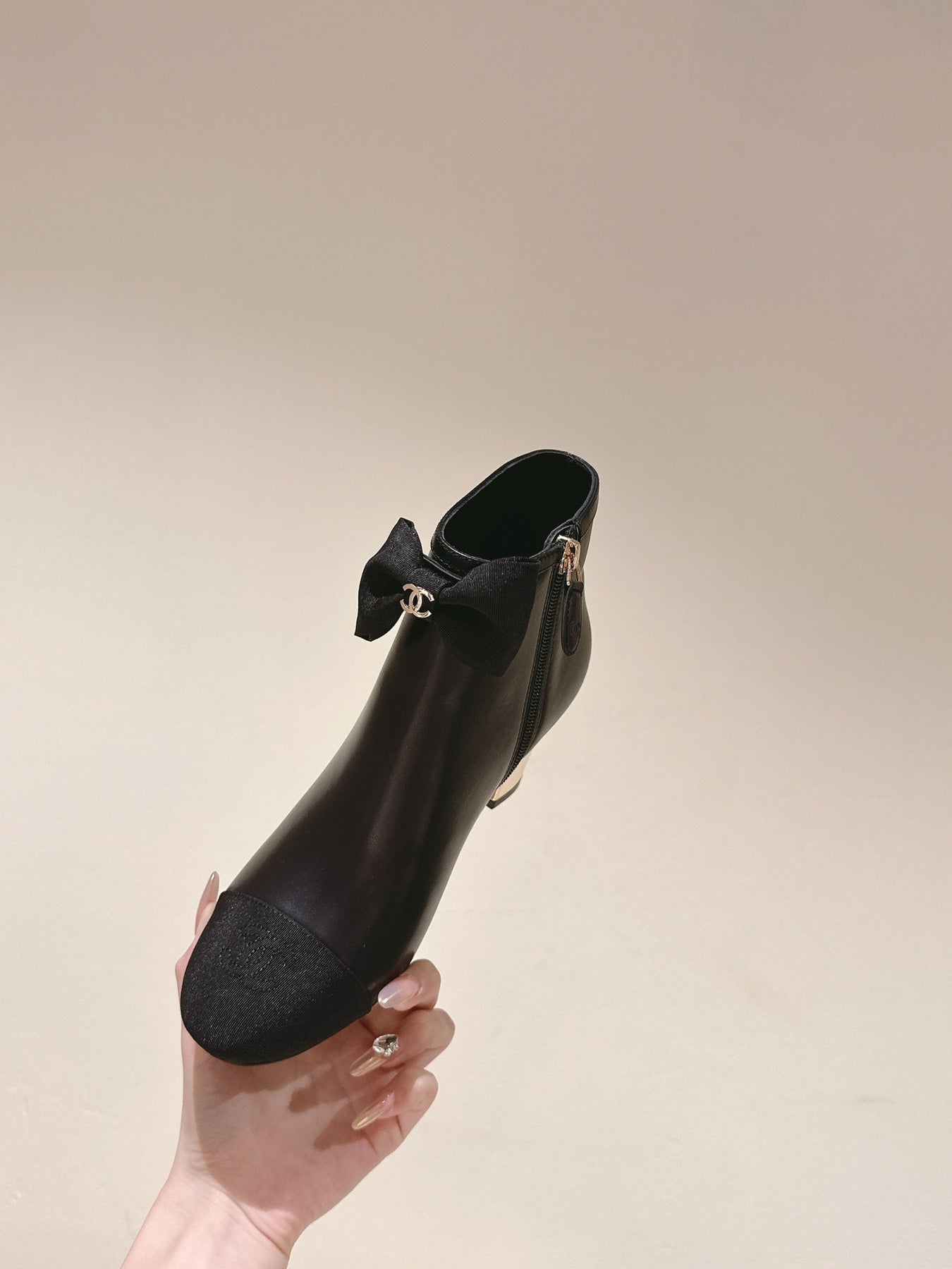 CC SHORT BOOST BLACK PURE LAMBSKIN