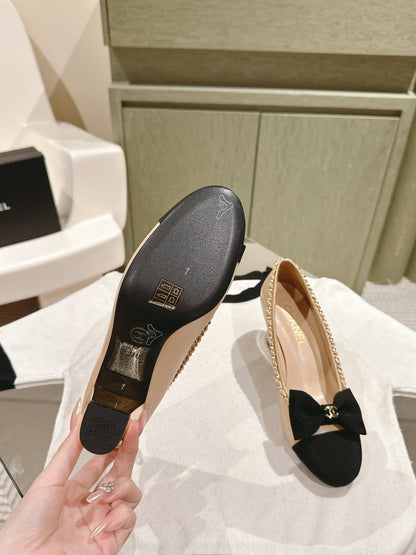 CC HIGH HEELS BEIGE CREAM CALFSKIN AND FABRIC