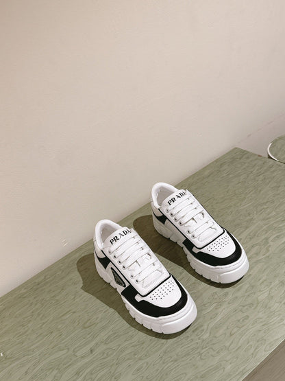 PRA FLATFORM SNEAKERS BLACK AND WHITE CALFSKIN